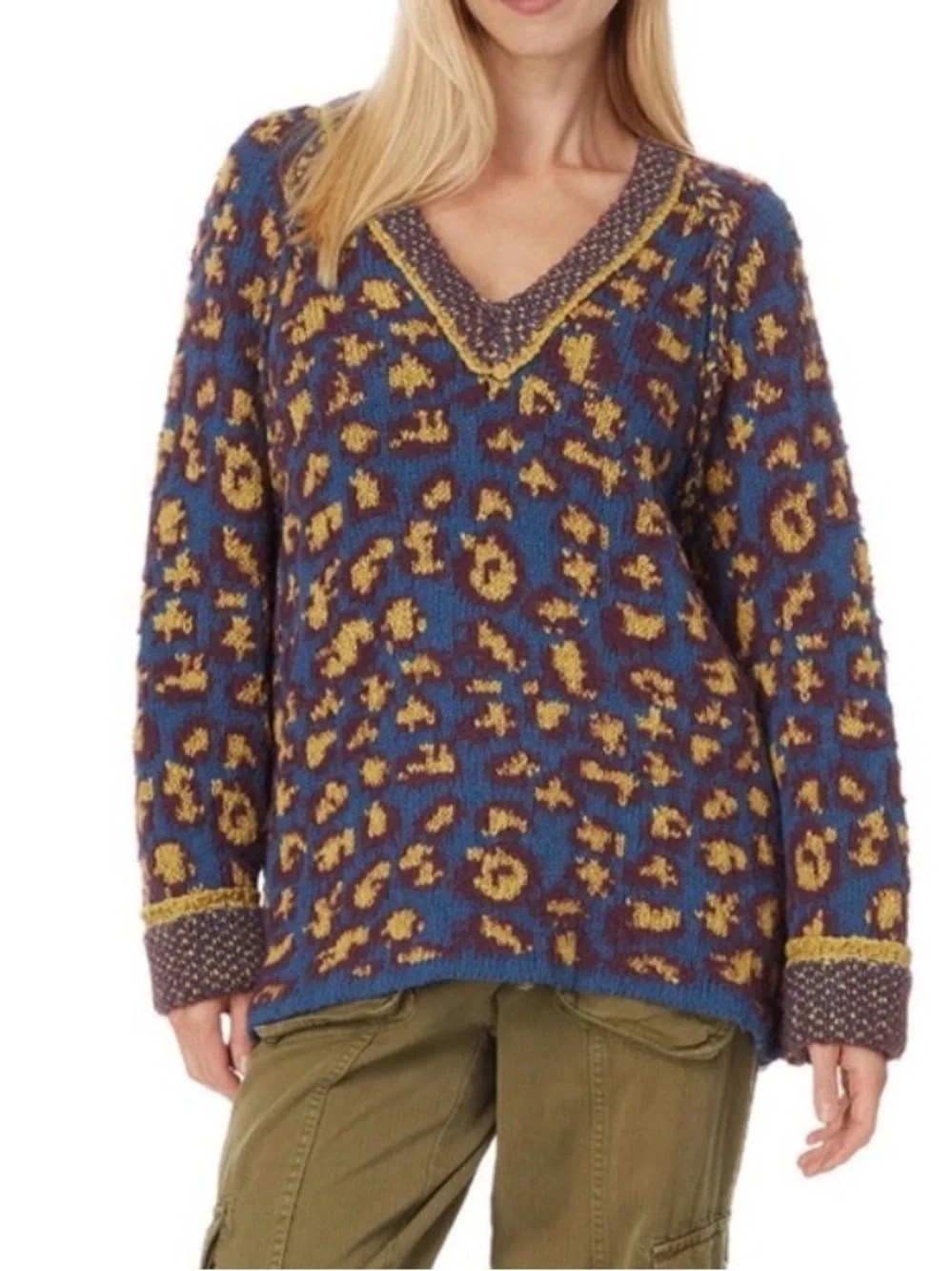 Free People Women's Little Animal Pullover  V-Neck Oversized Sweater Fig Small